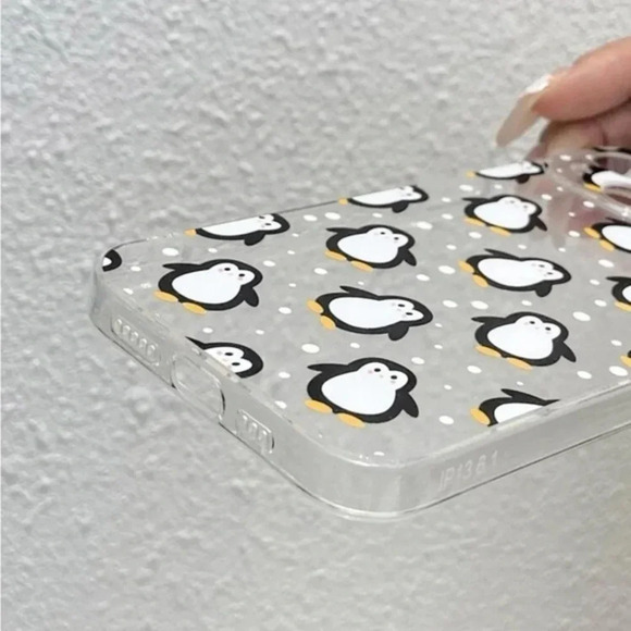 ⚠️Clearance🐧iPhone 13/Pro/Pro Max Penguin Phone Case - Picture 3 of 3
